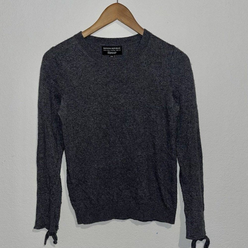 Vtg Banana Republic Filpucci womans Sweater Long Sleeve Gray xxs merino wool